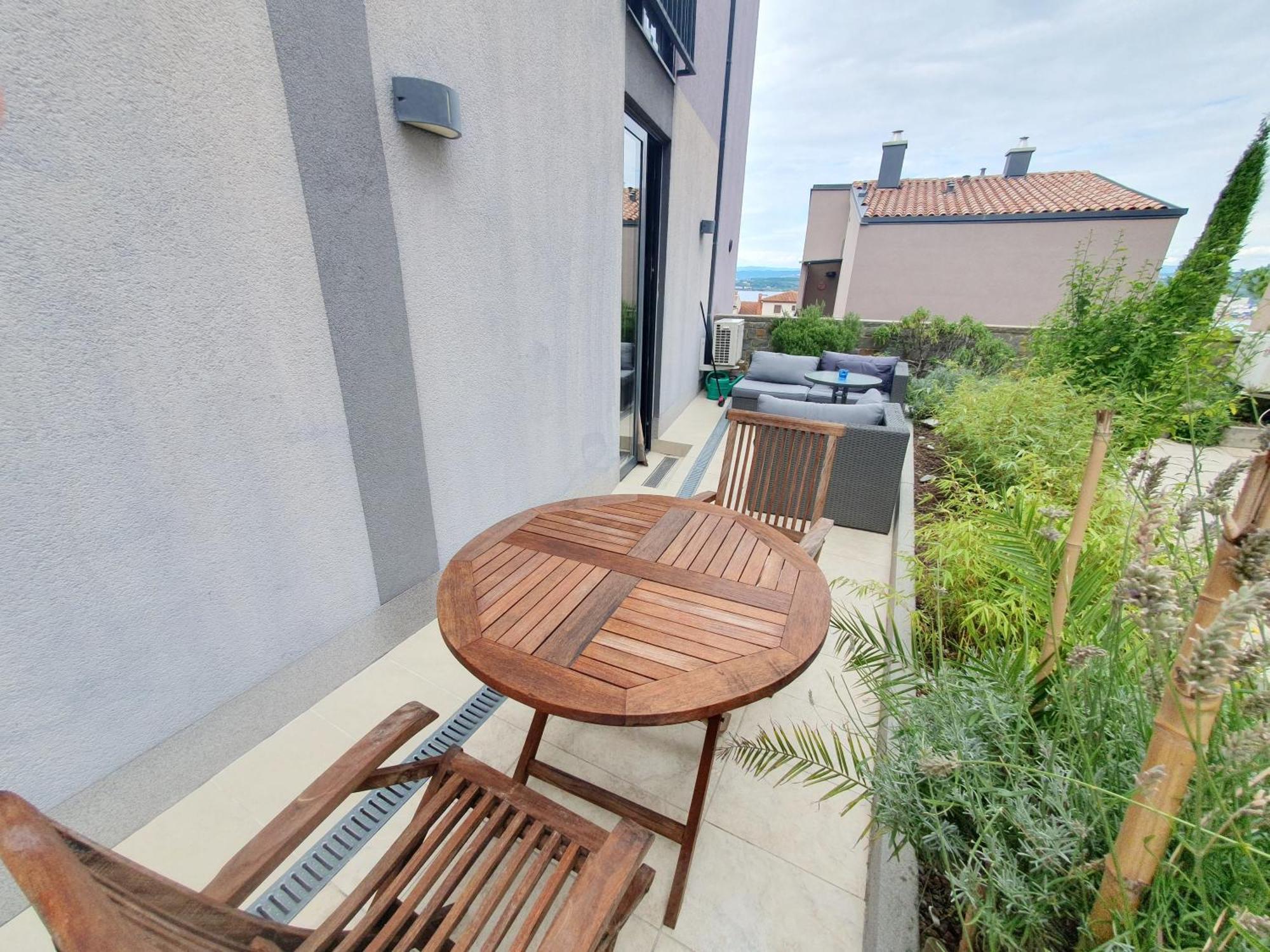 Bella Vista Lux Apartment With Private Terace Копер Экстерьер фото